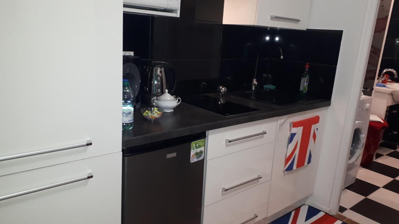 Apartament Centrum Panoramiczna Big Ben Z Balkonem-- Klimatyzacja-- Кельце Екстер'єр фото