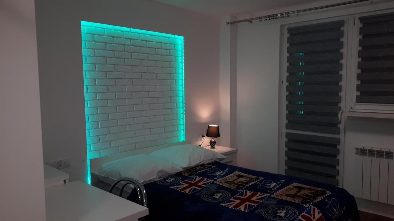 Apartament Centrum Panoramiczna Big Ben Z Balkonem-- Klimatyzacja-- Кельце Екстер'єр фото