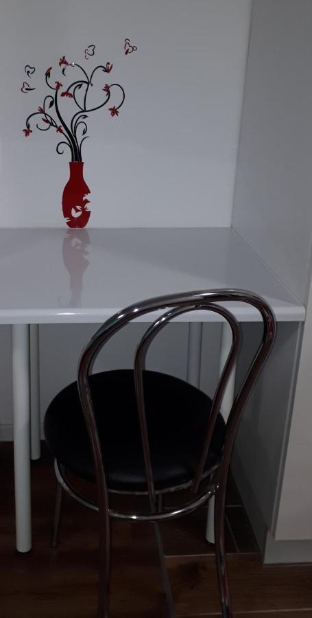 Apartament Centrum Panoramiczna Big Ben Z Balkonem-- Klimatyzacja-- Кельце Екстер'єр фото